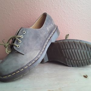 Nds dr martens England leather oxfords us mens 11